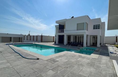 Yautepec House | Casa Girasol