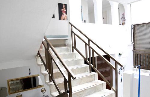 Cali House | Casa Grande Full Amenities, Aire