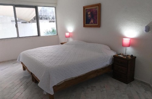 Downtown Cancun House | casa HIKURI