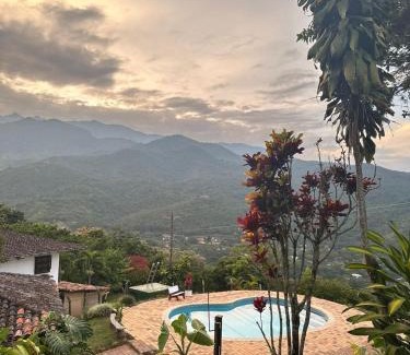 Cali Hotel | Casa hotel La Villa The View