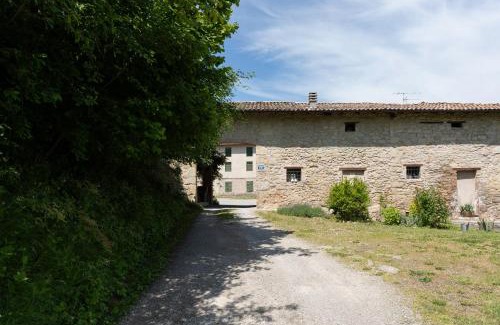 Rocca Malatina House | Casa Il Nocciolo