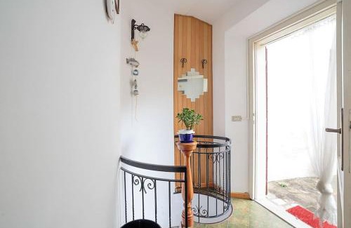 Verucchio House | Casa in Pietra con Vista Unica