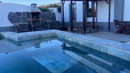 Taucho House | Casa Irma, Great Sea and Mountains Views, Rural House