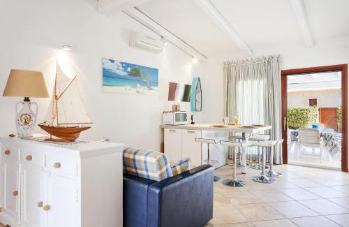 Porto San Paolo Villa | Casa Isabella villa con dependance