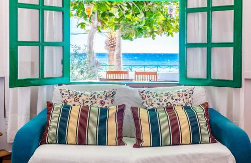 Playa Honda House | Casa Jardín