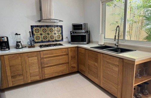 Puerto Morelos House | Casa Joya-Luxury 3-Bedroom Home with View