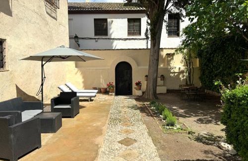 Albaicin Apartment | Casa junto a la Alhambra con vistas y jardín privado