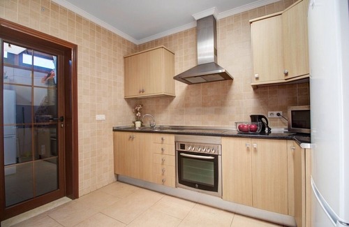 Playa Blanca Villa | Casa Katie 15 Mins Walk Playa Blanca Centre + Beach 3 Bedrm AC Heated-Pool WIFI