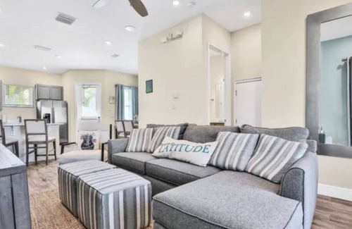 West Kissimmee Cottage | "Casa Kiwi" Margaritaville Cottage 5 minutes to Disney