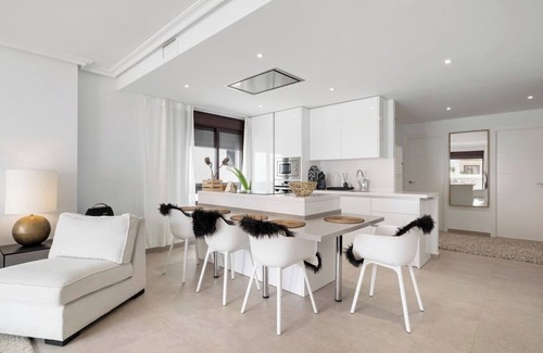 Nueva Andalucia Apartment | Casa La Maestranza - 3bed apt in Nueva Andalucia!