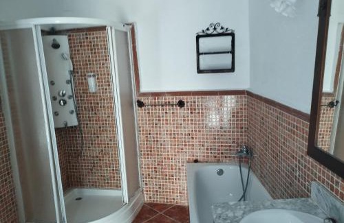 Lagunillas House | Casa Lagunillas Ensuite