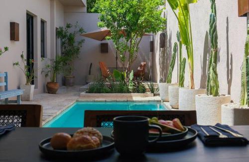 Centro House | Casa Lirios - Luxury Colonial Villa in Mérida Centro with Pool