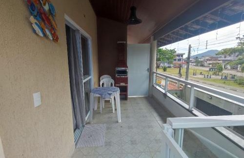 Estufa II House | Casa localizada a 7 minutos da Praia Grande em Ubatuba