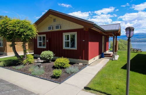 Central Okanagan Villa | Casa Loma 414-Two Bedroom Villa-South Beach