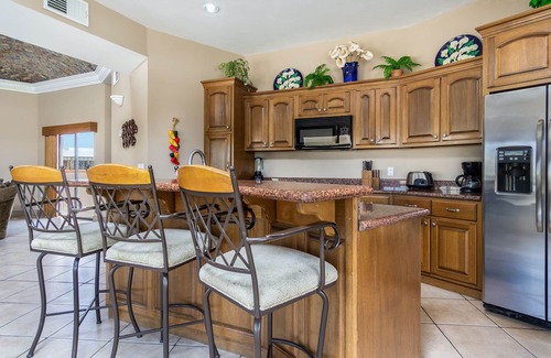 Almont House | Casa Los 6 Amigos