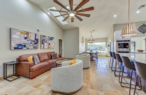 Desert View Village House | Casa Luna | 8BR w/Pool, Hot Tub, Putting Green | Pet Friendly