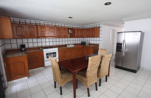 Cuernavaca House | Casa Luna con alberca para 26 personas Cuernavaca