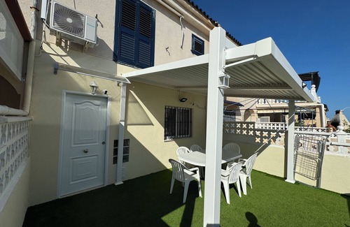 Gran Alacant Ski Chalet | Casa Luna Gran Alacant