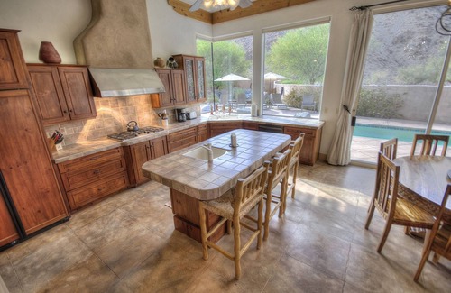 La Quinta Cove House | Casa Luna – Mini Compound, Mountain Views, Pool/Spa, Steps to Hiking Trails