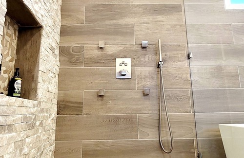 Zona Hotelera Norte Condo | Casa Luxe in Peninsula Grand Condominiums