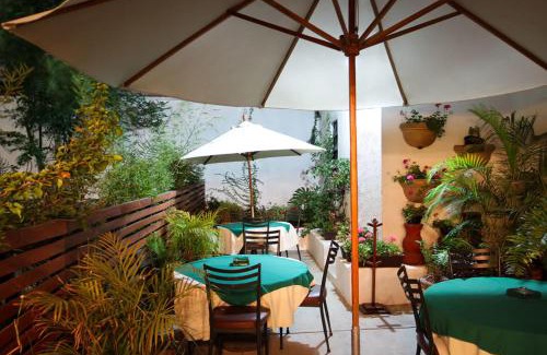 Lafayette Hotel | Casa Madonna La Providence