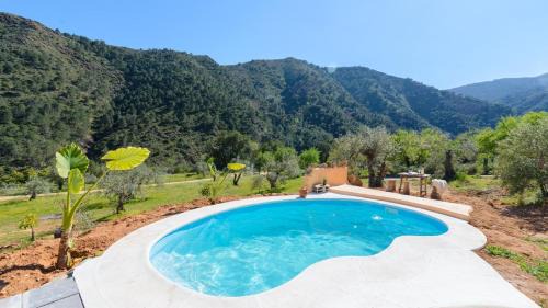Tolox Villa | Casa Madrono Tolox by Ruralidays