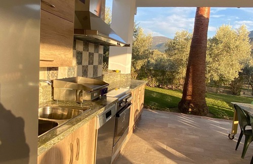 Orgiva Ski Chalet | Casa María .