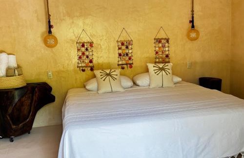 Santa Maria Colotepec House | Casa Mariposa Beach Hotel