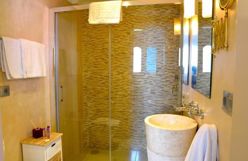 Maro Hotel | Casa Maro