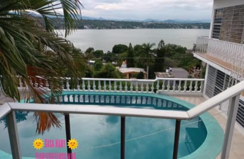 Tequesquitengo Villa | CASA MARY