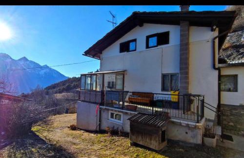 Verrayes House | CASA MENFREY