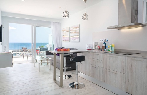 Puerto del Carmen Ski Chalet | Casa Mercedes, Apartment 2