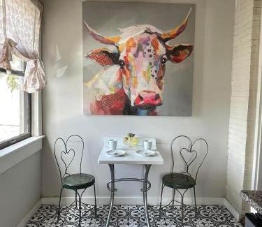 Downtown El Paso Apartment | #casa Mina #2 Central Rio Grande Historic Dist