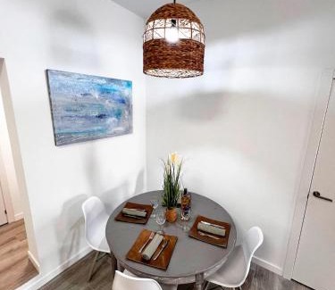 Rota House | Casa Moderna con Garaje en Rota, cerca de Playa