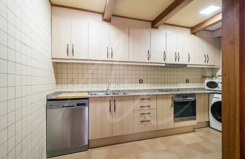 Las Bordas House | Casa Montjòia by SeaMount Rentals