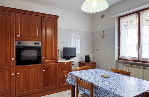 Ortona Apartment | Casa Morena - Three Bedroom Apartment, Sleeps 6