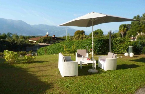 Porto Valtravaglia Apartment | Casa Muceno
