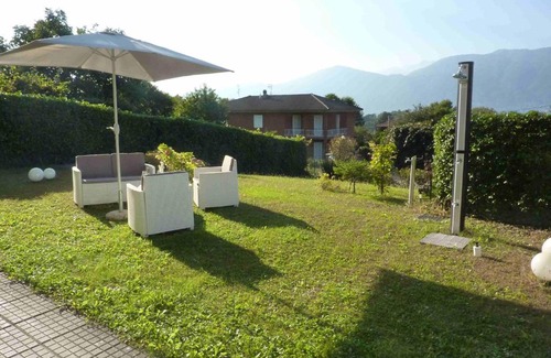 Porto Valtravaglia Apartment | Casa Muceno