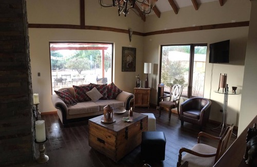 La Cisterna House | Casa Muy comoda en Valle de casablanca