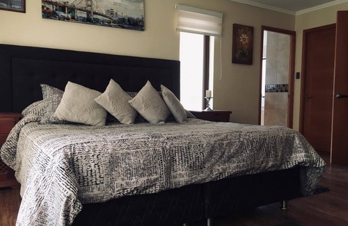 La Cisterna House | Casa Muy comoda en Valle de casablanca