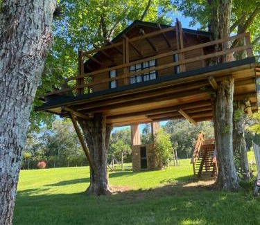 Restinga Ski Chalet | Casa na Árvore - Radosti Experiência