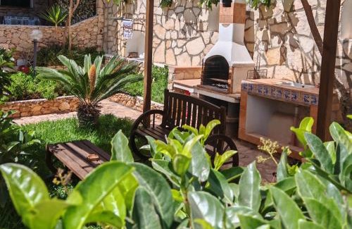 Lampedusa Apartment | Casa nel verde Lampedusa