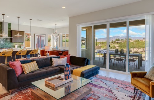 Palm Springs House | Casa No Problemo - Beautiful Country Club Home!