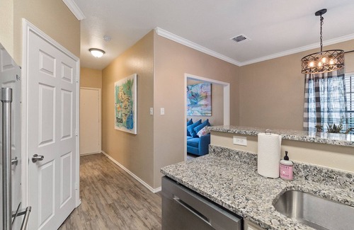 Wetmore House | Casa Nopal! Medical Center/Rim/Six Flags/LaCantera