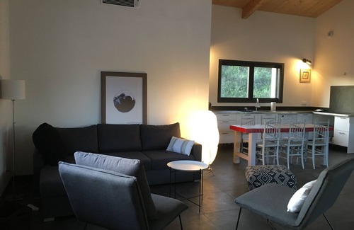 Figari House | Casa O Catali, large new luxury villa of 200m2 with views of the vineyards