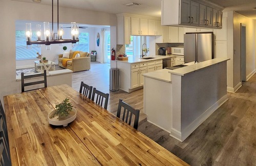 Lighthouse Point House | Casa Oasis w/Pool in Costal Town! Managed by BNR Vacation Rentals!