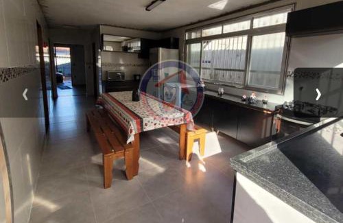 Vila Anhanguera House | Casa pé na areia a 100 metros da praia