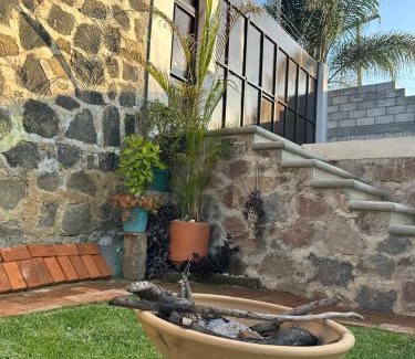 Totolapan House | Casa Palmer, con gran jardín
