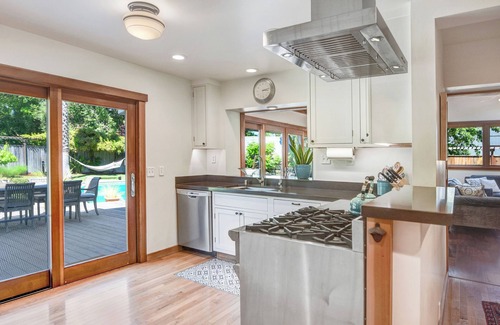 Sonoma House | Casa Palmera Sonoma - 30+ Day Rental