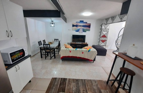 Agaete House | Casa Para Disfrutar y Desconectar con la Familia, Teniéndolo Todo muy Cercano
